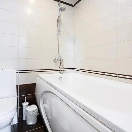 アパート Rueuetli